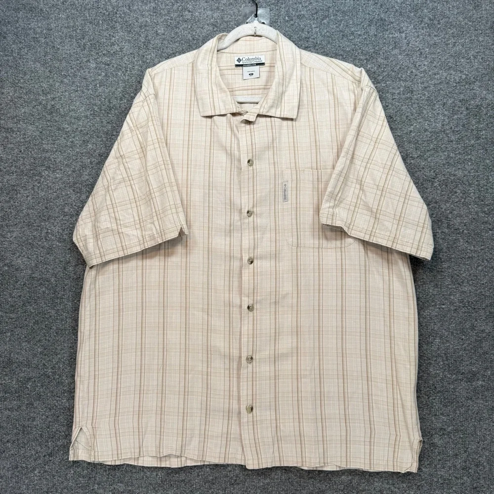 Columbia Button Up Shirt Men XL Tan‎ Plaid Cotton Short Sleeve Casual Gorpcore
